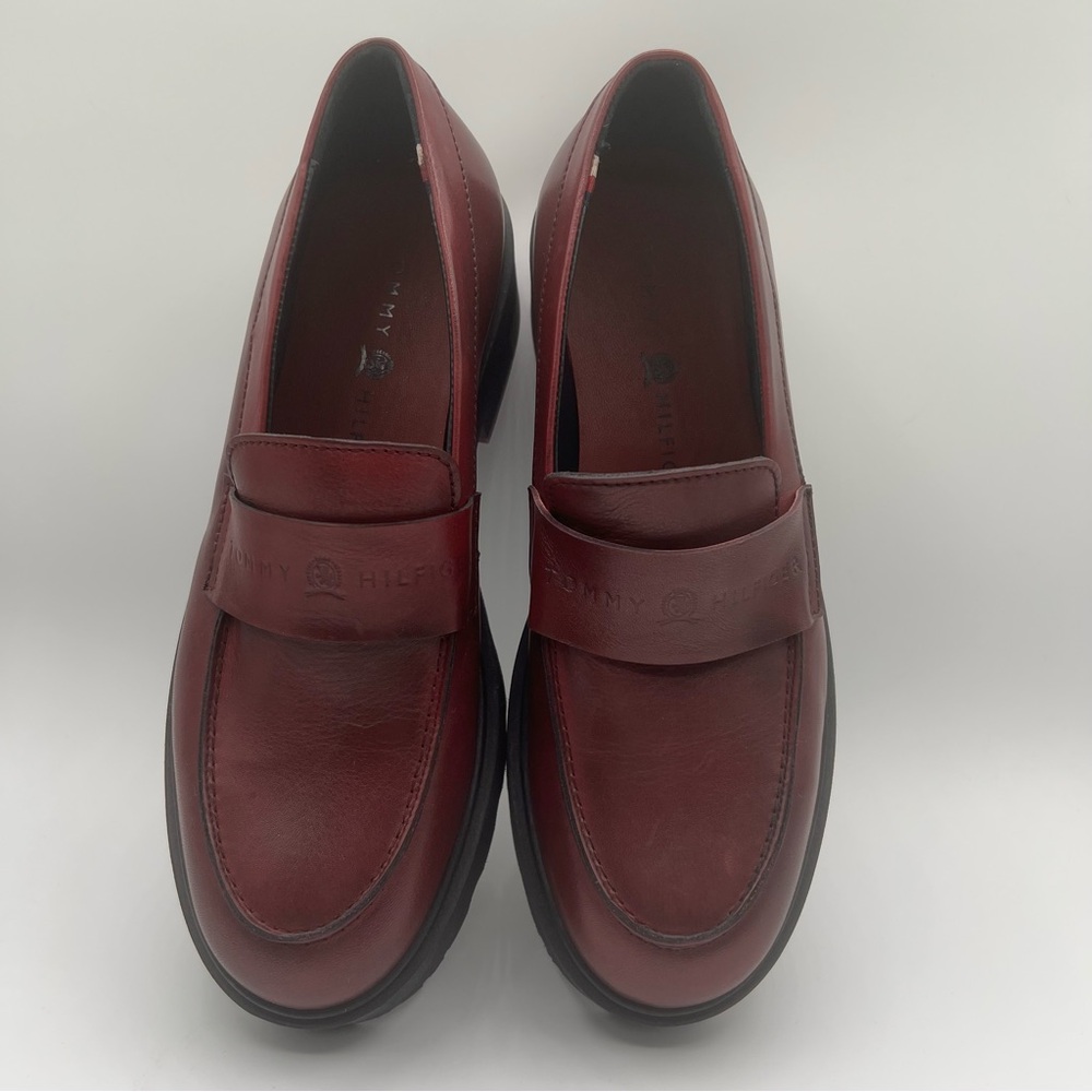 Tommy Hilfiger Unisex Burgundy Lab Leather Slip-On Lug Sole Casual Loafers SZ 10 - Picture 15 of 16